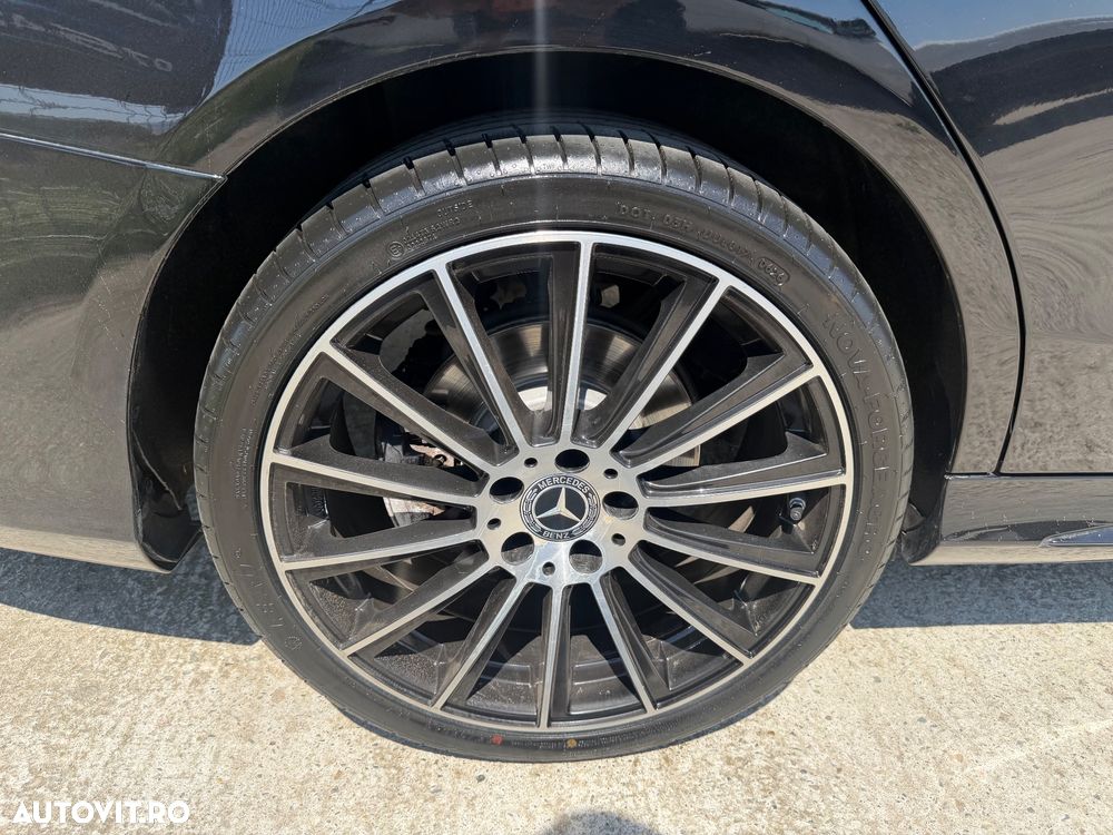 Mercedes-Benz C 220 d 4Matic 9G-TRONIC AMG Line - 11