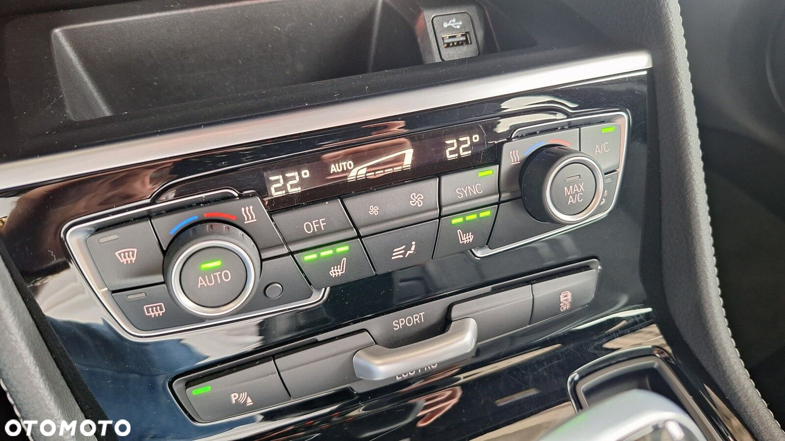 BMW Seria 2 218i M Sport - 32