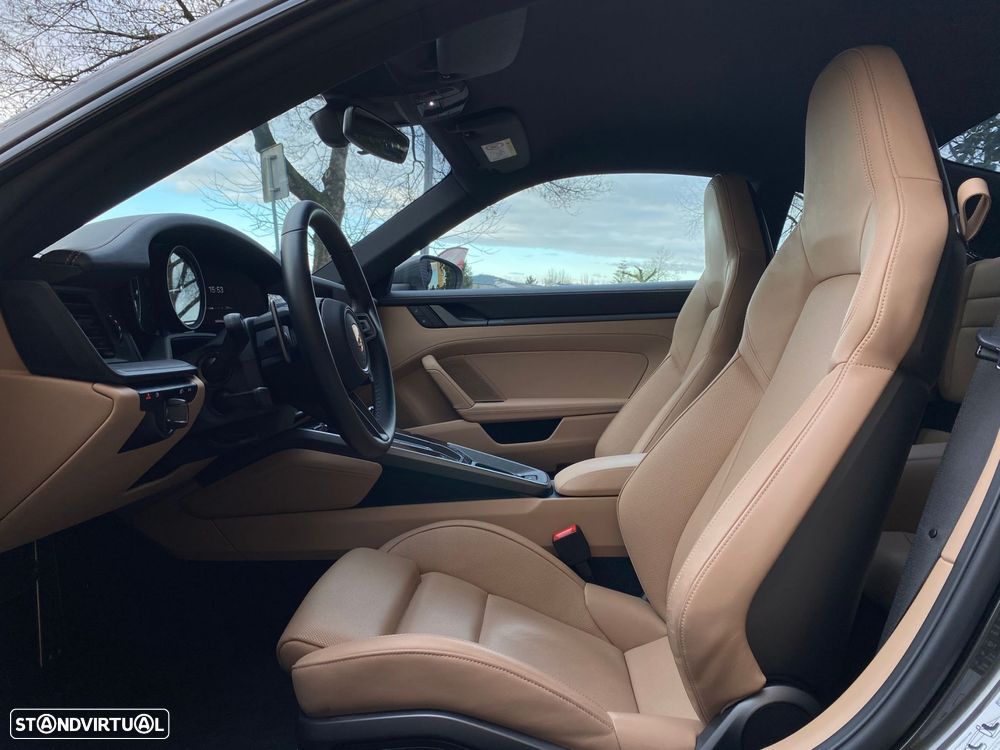 Porsche 911 (992) Carrera S PDK - 12