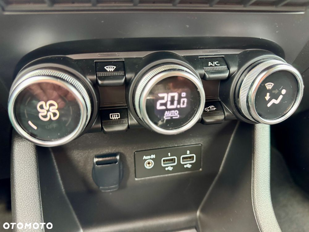 Renault Clio - 21