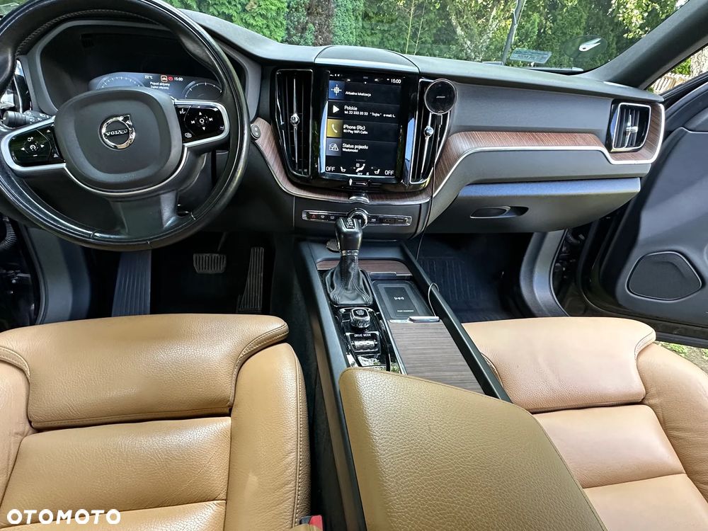Volvo XC 60 D5 AWD Geartronic Inscription - 25