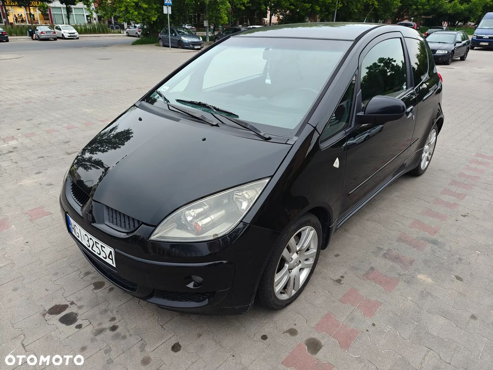 Mitsubishi Colt - 1