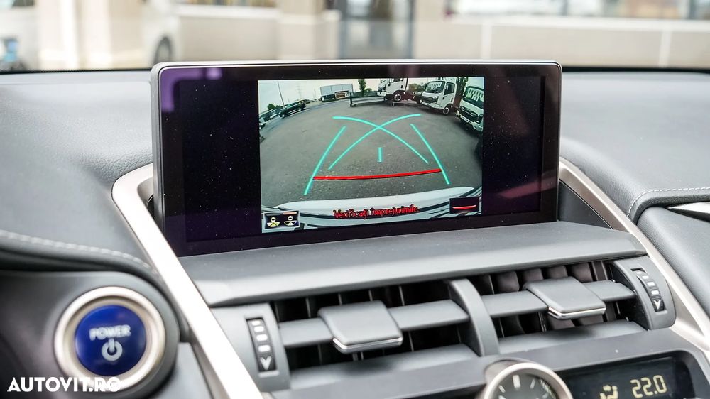 Lexus Seria NX 300h AWD F Sport - 14