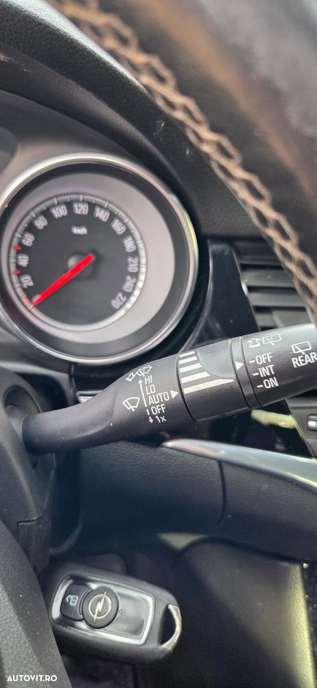 Opel Astra 1.6 BiTrb D (CDTI) Start/Stop Sports Tourer Dynamic - 20