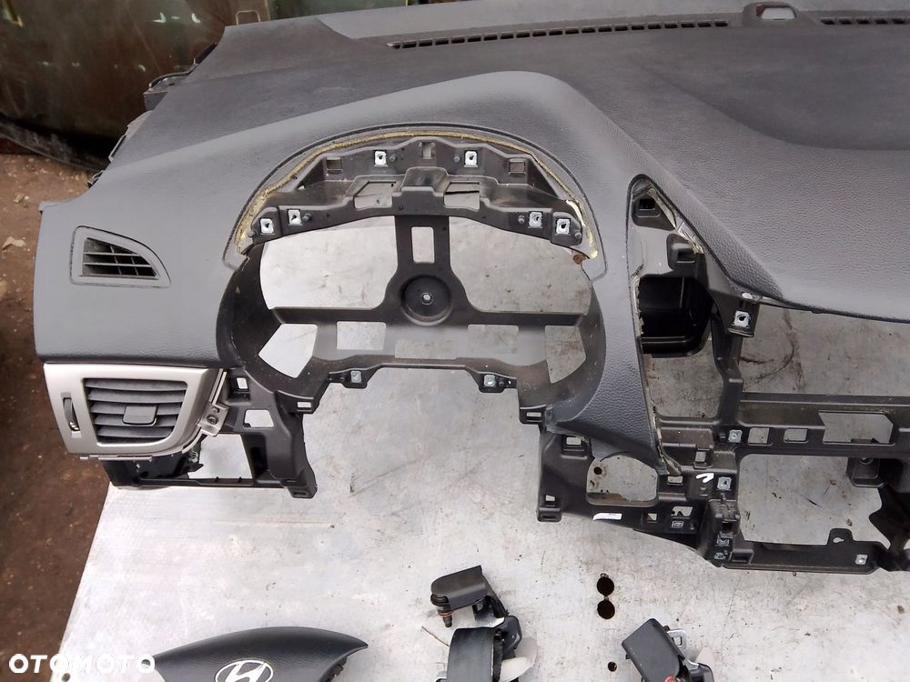 deska rozdzielcza pasy sensor hyundai i30 ii - 2