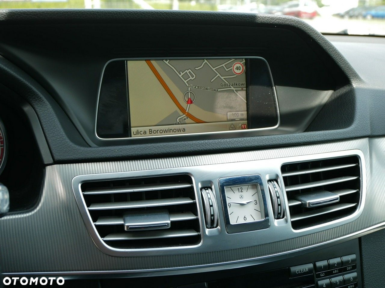Mercedes-Benz Klasa E 300 BlueTEC HYBRID 7G-TRONIC - 15