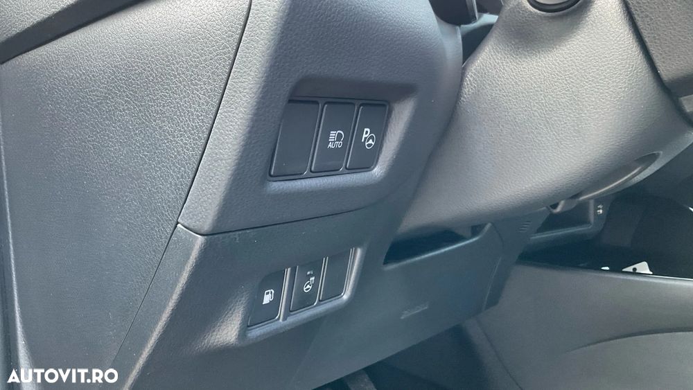 Toyota C-HR 2.0 HSD 184 CP 4x2 CVT C-lassy - 33