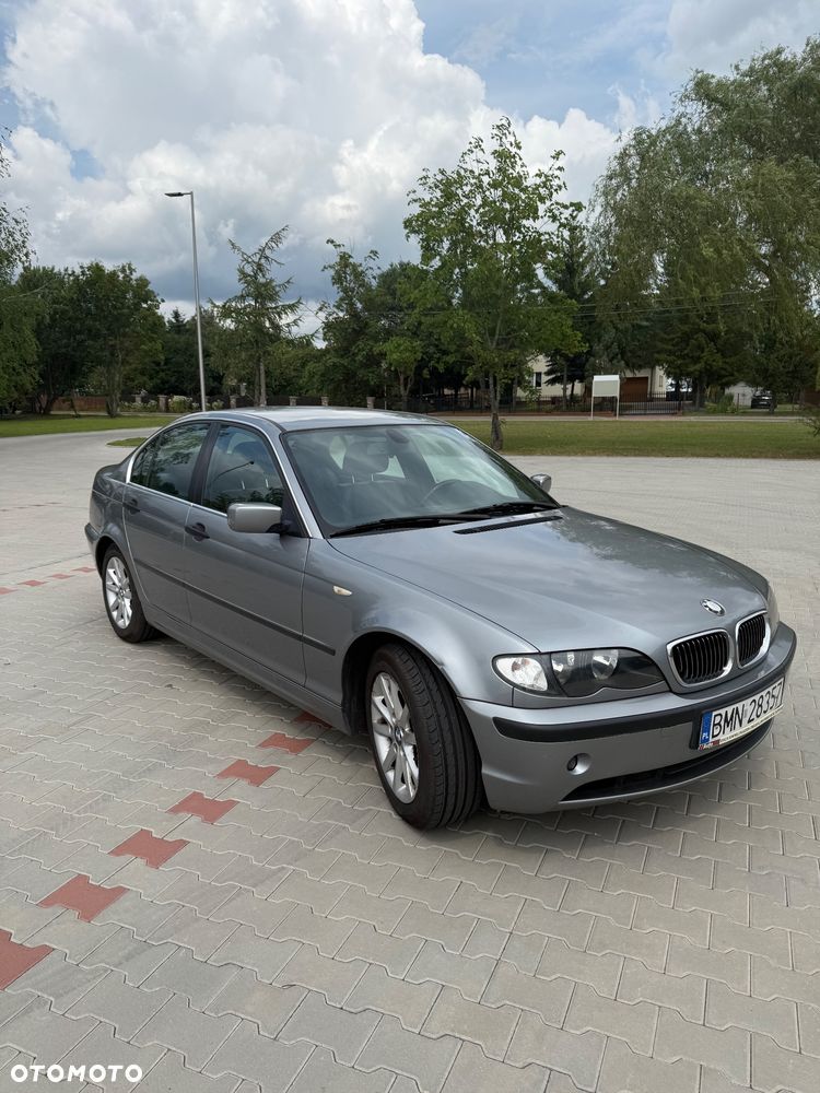 BMW Seria 3 318d - 3