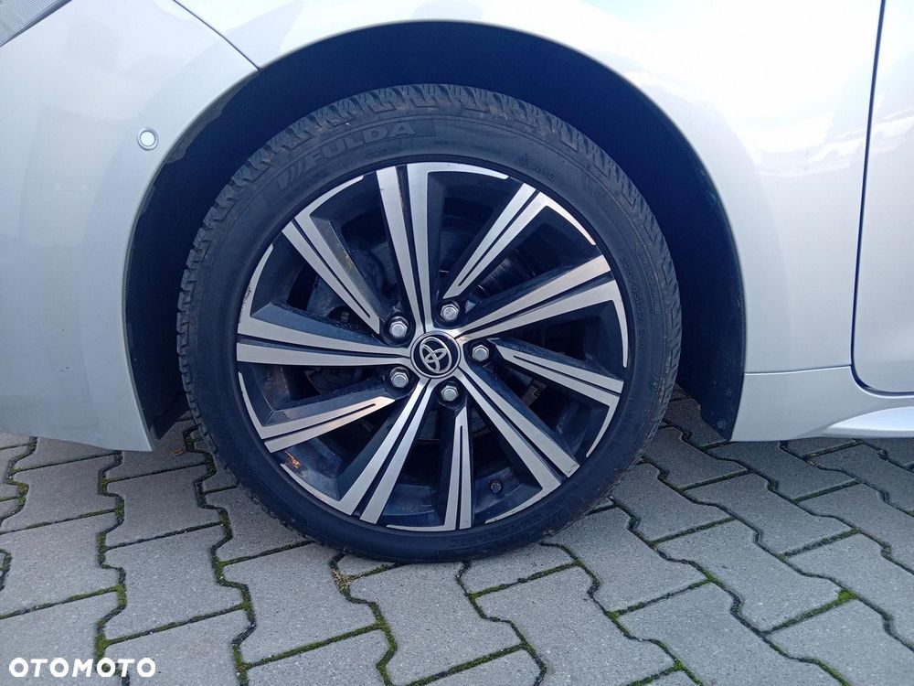 Toyota Corolla 2.0 Hybrid Comfort - 19