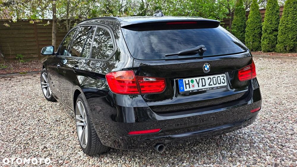 BMW Seria 3 318d DPF Edition Sport - 10