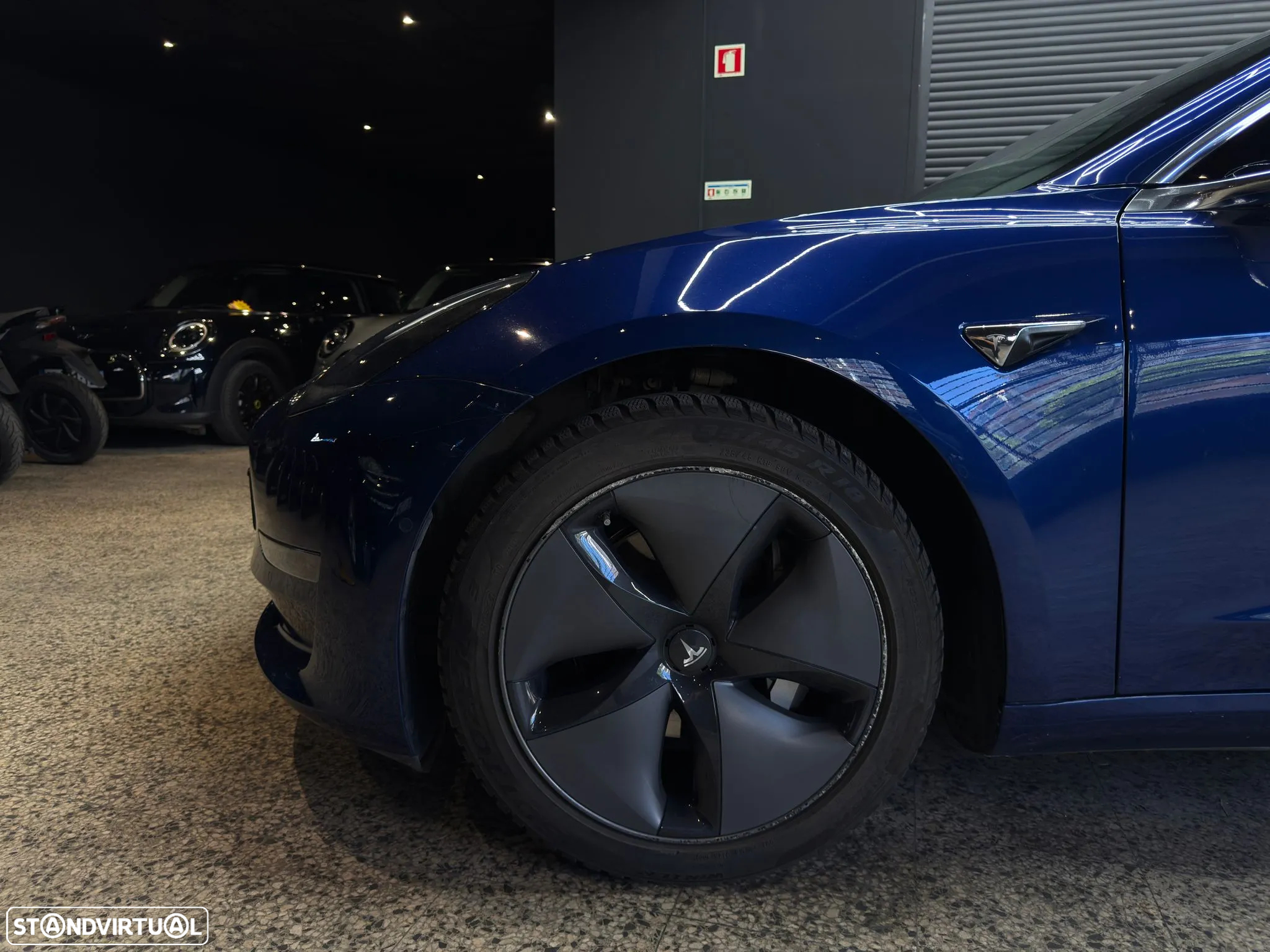 Tesla Model 3 Long-Range Dual Motor AWD - 13