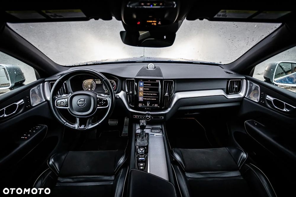 Volvo XC 60 T6 AWD R-Design - 7