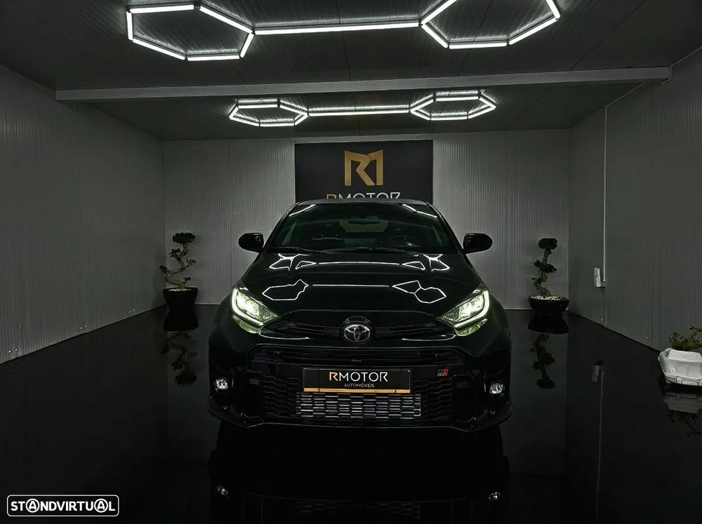 Toyota GR Yaris WRC Triple Edition - 9