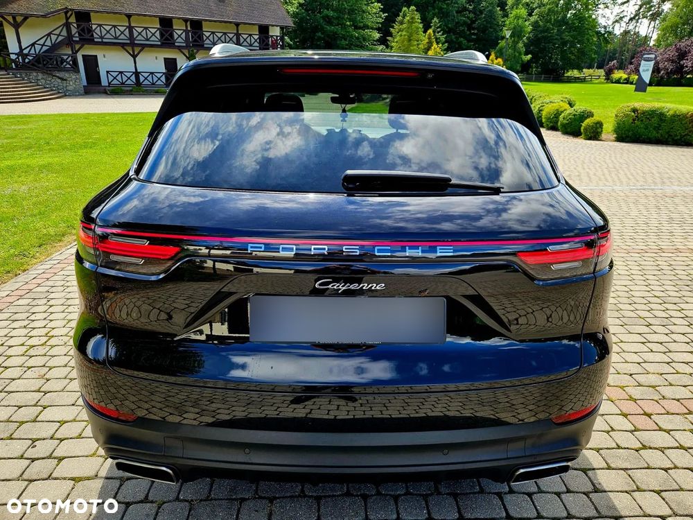 Porsche Cayenne Standard - 19