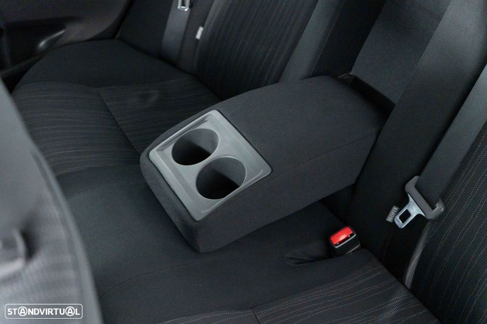 Toyota Corolla 1.4 D-4D Comfort - 10