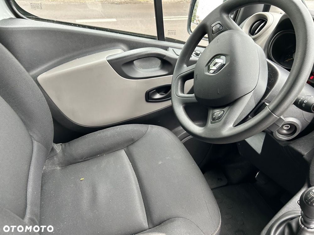 Renault Trafic - 9