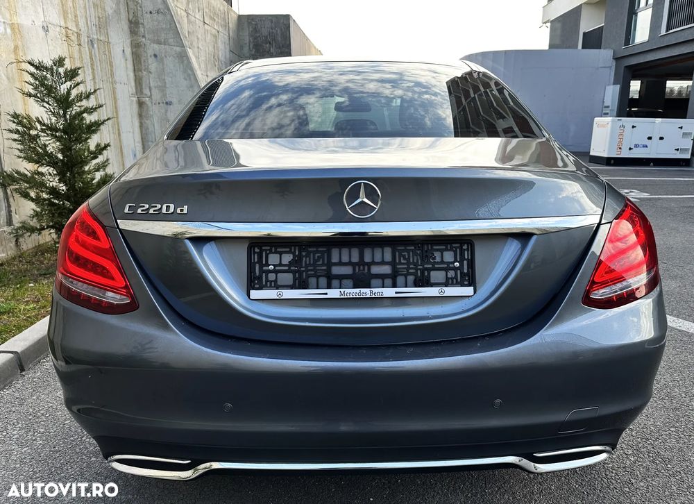 Mercedes-Benz C 220 d 9G-TRONIC - 27
