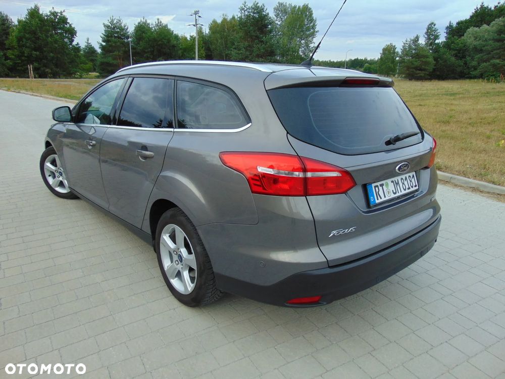 Ford Focus 1.0 EcoBoost Titanium - 31