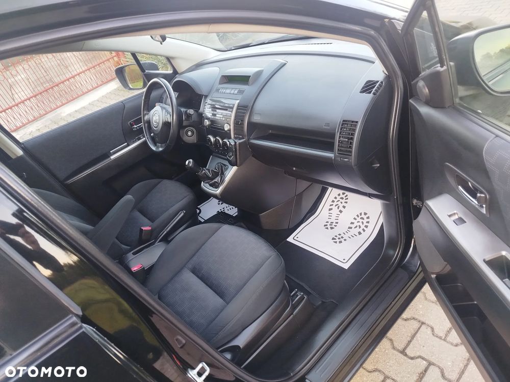 Mazda 5 2.0 Exclusive + - 21