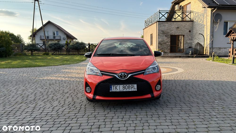 Toyota Yaris 1.33 Premium - 2