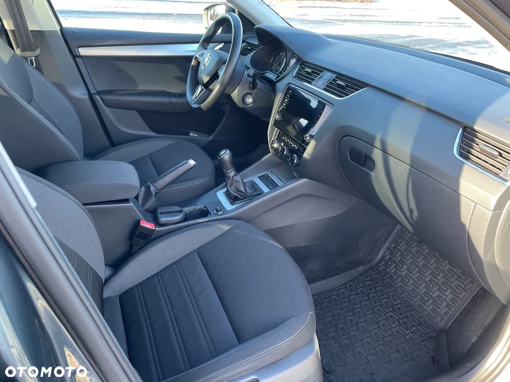 Skoda Octavia 1.5 TSI GPF ACT Ambition - 11