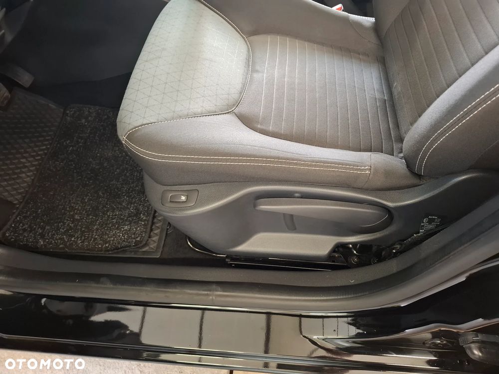 Renault Clio (Energy) TCe 90 Start & Stop LIMITED - 27