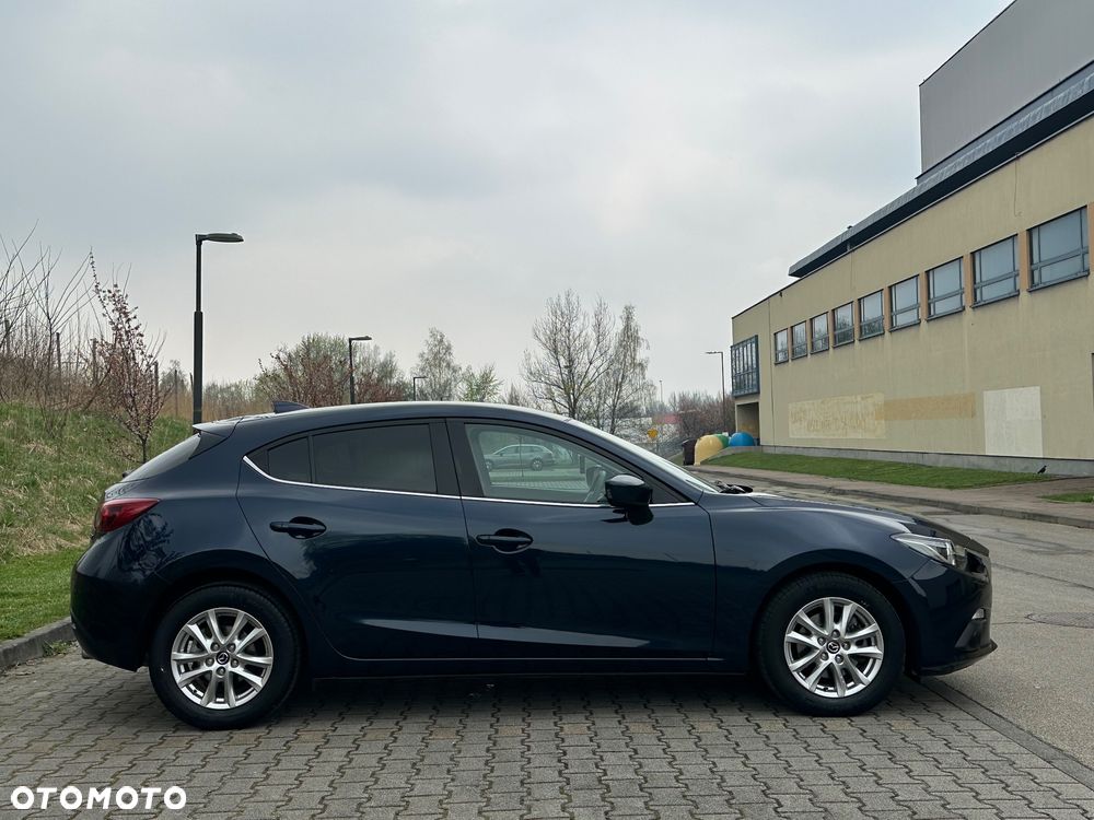 Mazda 3 - 15