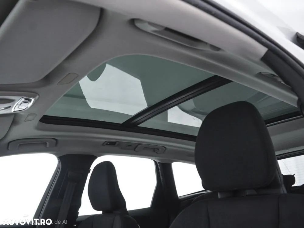 Volvo XC 60 T6 AWD Recharge Geartronic Inscription Expression - 5