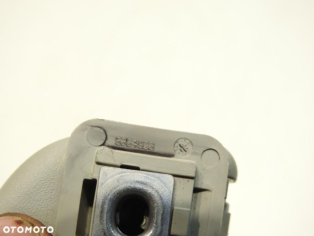 RĄCZKA UCHWYT PODSUFITKI LEWY TYŁ OPEL ASTRA J KOMBI 5354923 - 5