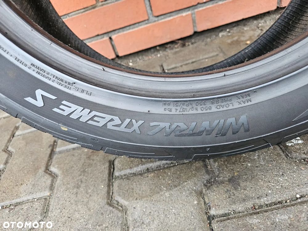 (O9) 245/45R19 XL 102Y 7,3mm / Vredestein Wintrac Xtreme S - 9