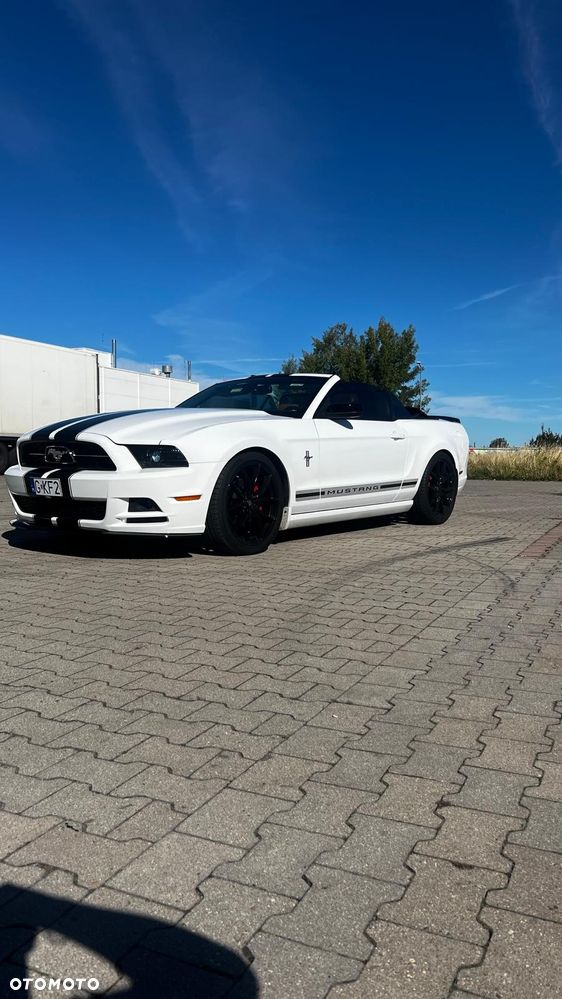 Ford Mustang 3.7 V6 Premium - 10