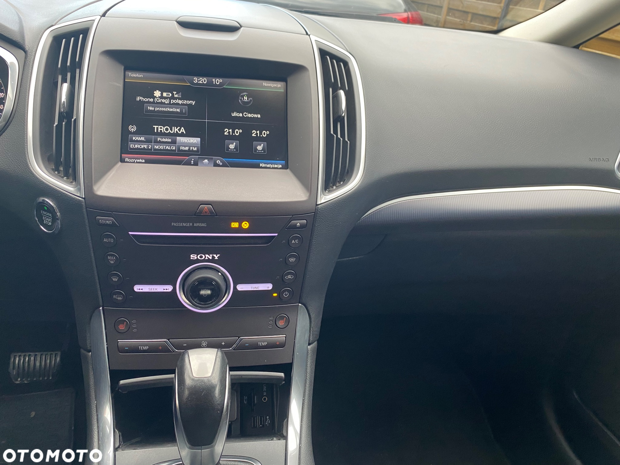 Ford S-Max - 22