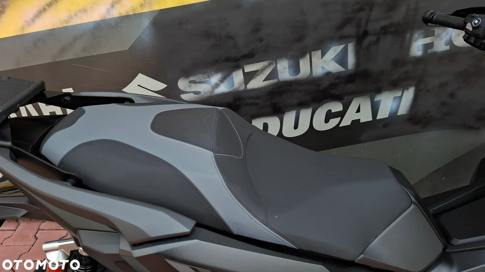 Honda ADV350 - 14
