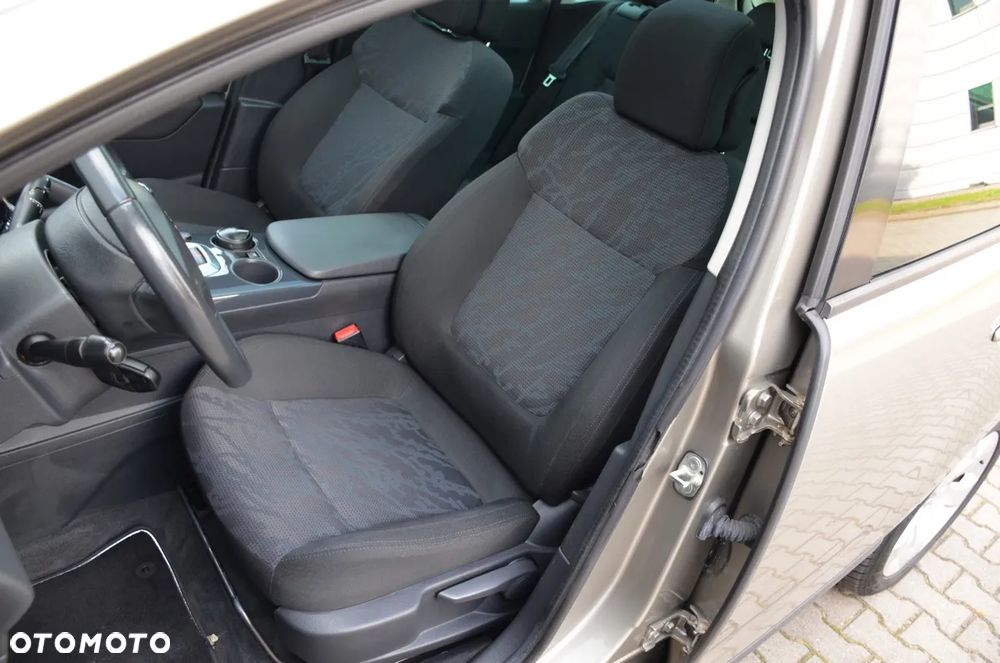 Peugeot 3008 - 23