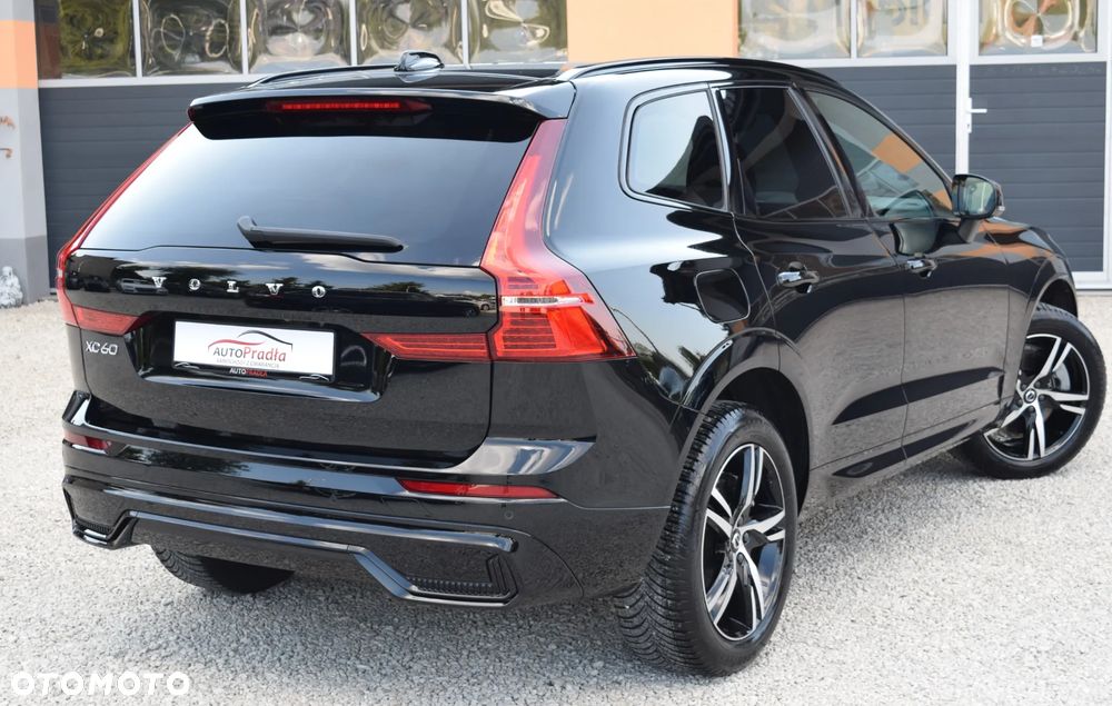 Volvo XC 60 B4 D AWD R-Design - 10