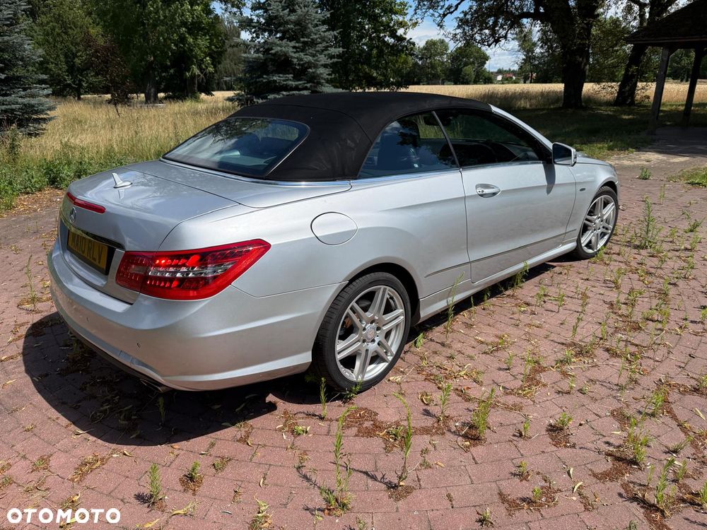 Mercedes-Benz Klasa E 350 CDI DPF BlueEFFICIENCY 7G-TRONIC Avantgarde - 17