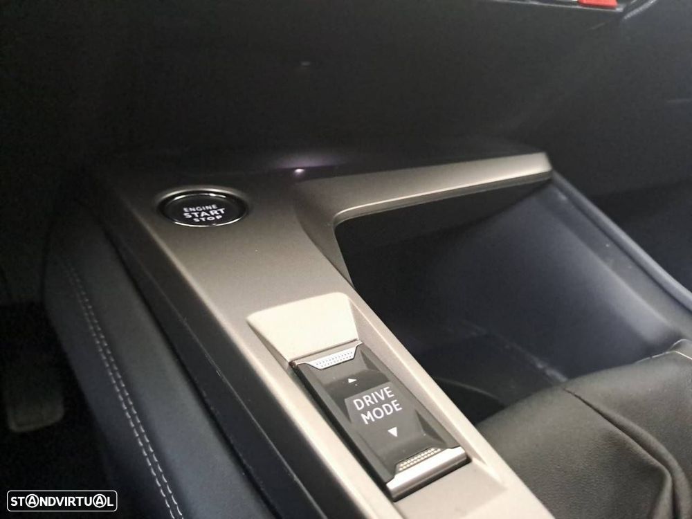 Peugeot 308 1.2 PureTech Allure - 19