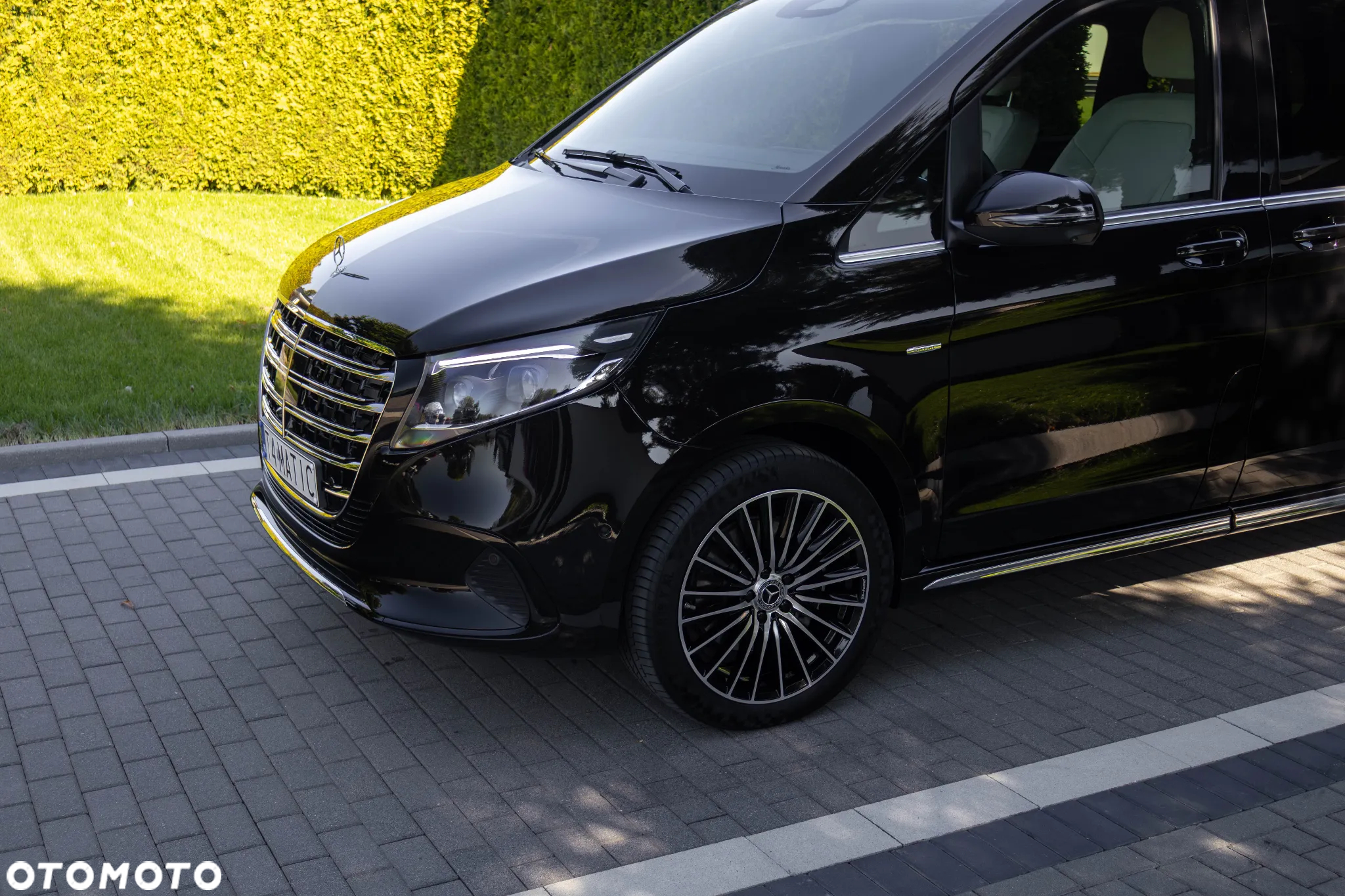 Mercedes-Benz Klasa V 300 d 4-Matic 9G-Tronic Exclusive (d³ugi) - 8