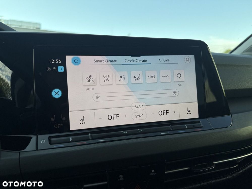 Volkswagen Golf - 28