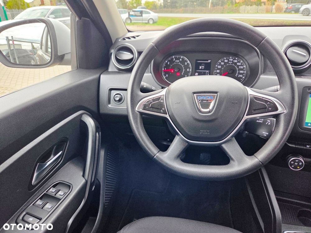 Dacia Duster 1.6 SCe Prestige - 36