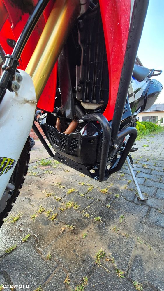 Honda CRF - 11