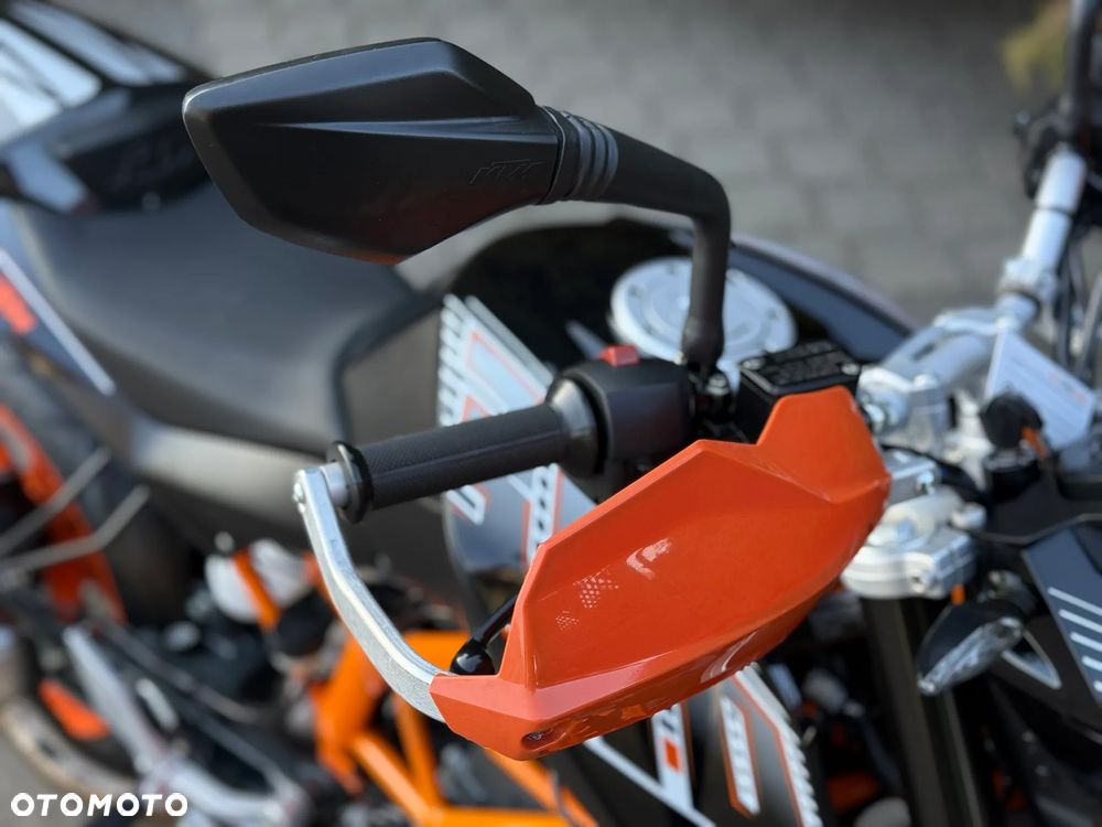 KTM Duke - 13