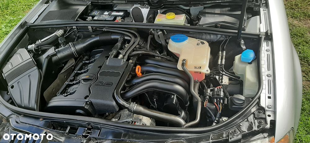 Audi A4 Limousine - 17