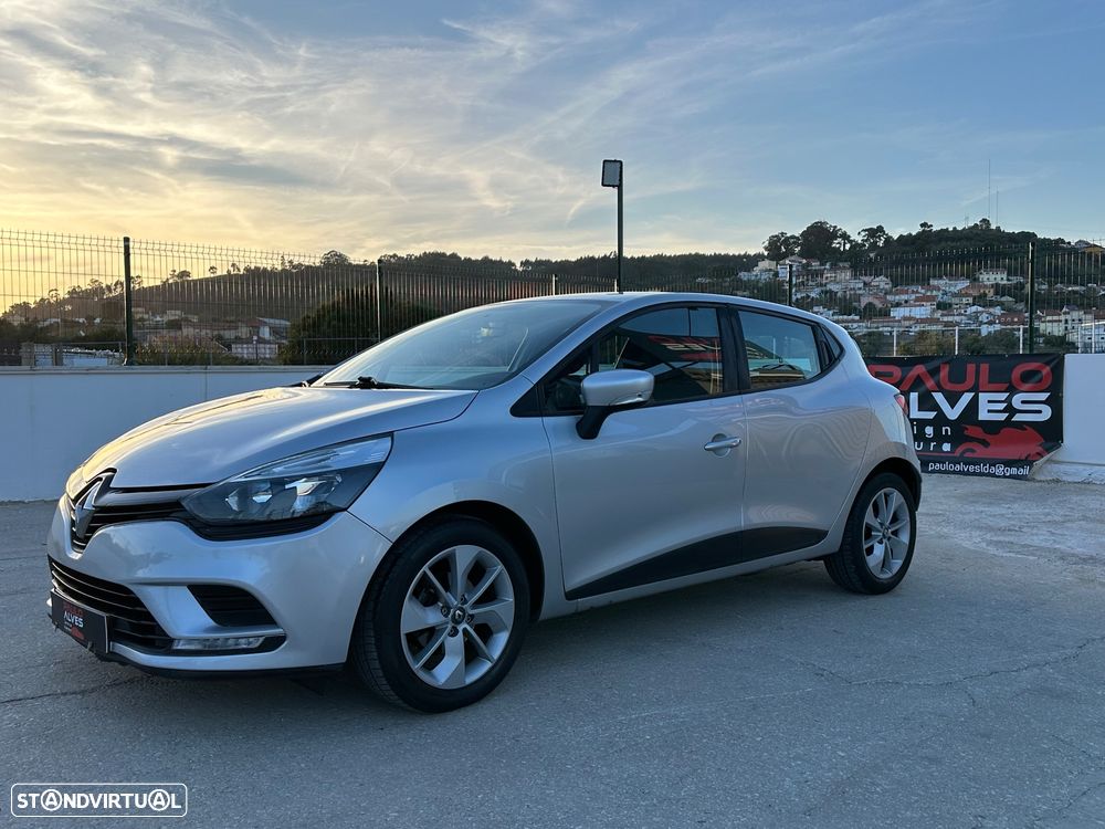 Renault Clio 1.5 dCi Zen - 10