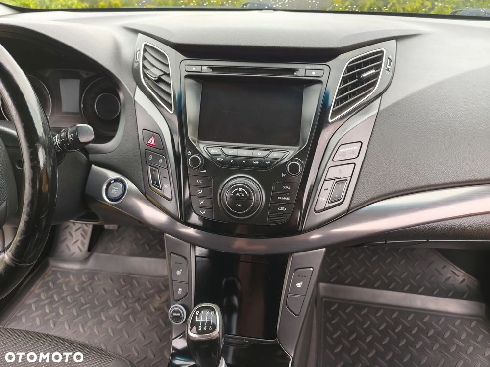 Hyundai i40 - 9