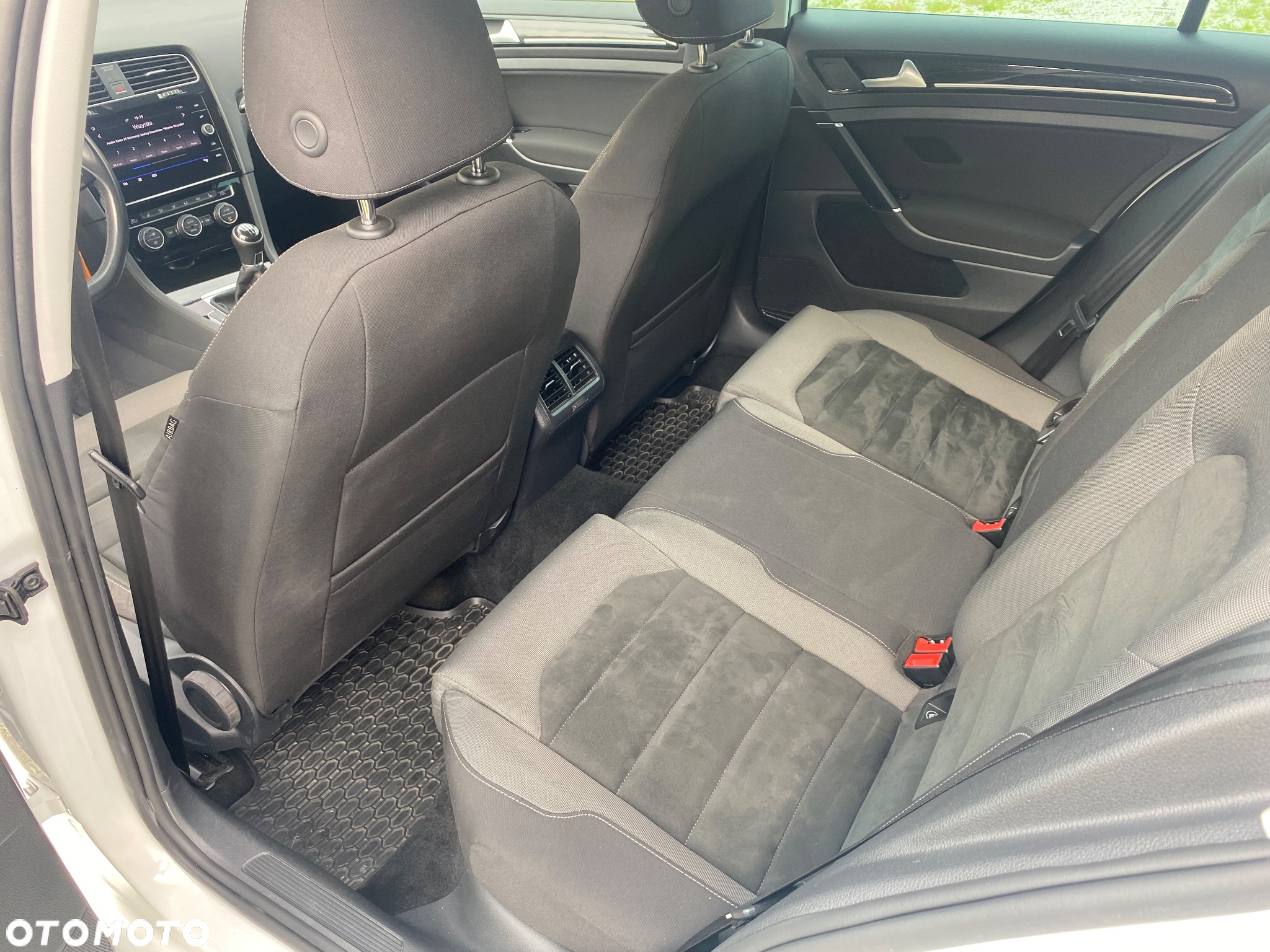 Volkswagen Golf 1.4 TSI (BlueMotion Technology) Highline - 28