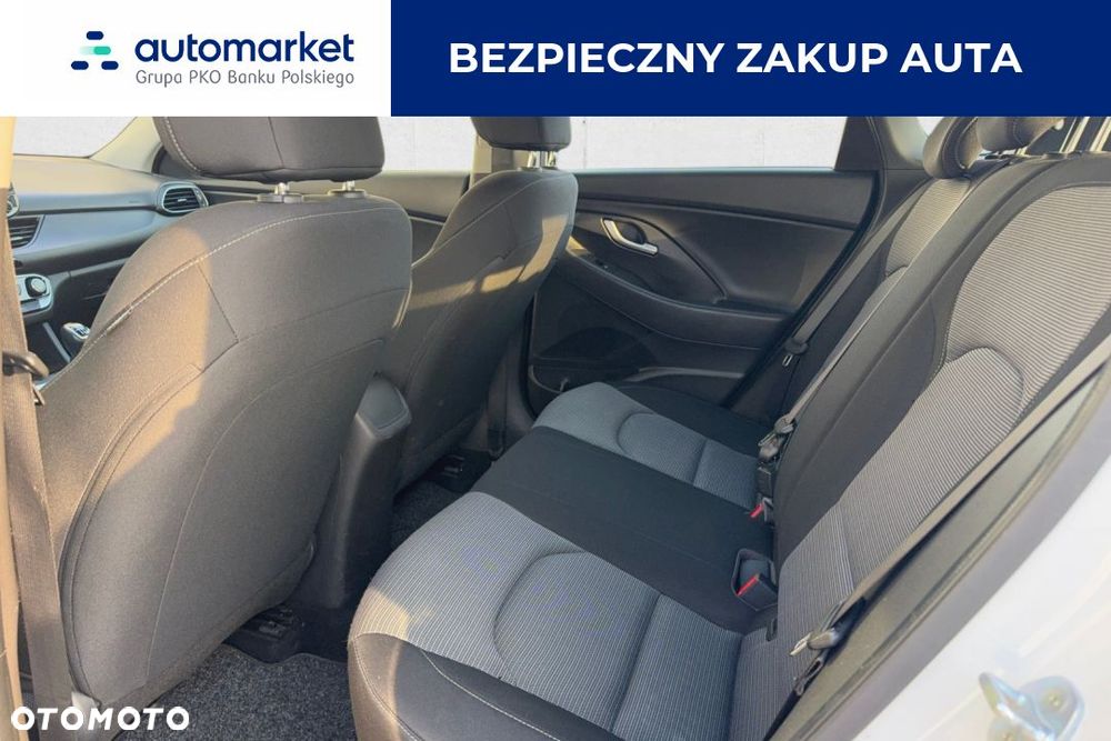 Hyundai i30 1.4 Classic + - 9