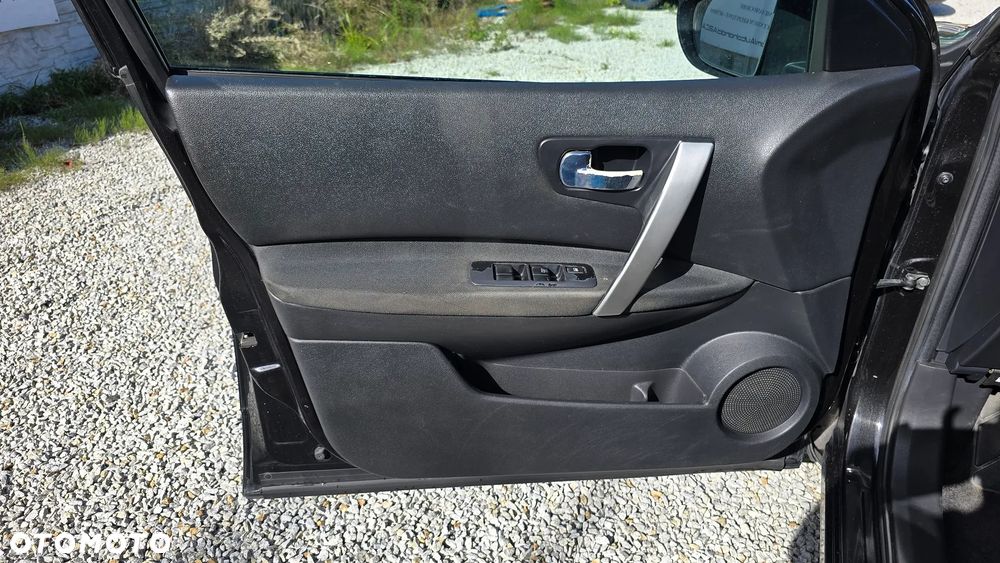 Nissan Qashqai 2.0 4x4 Tekna Premium - 17