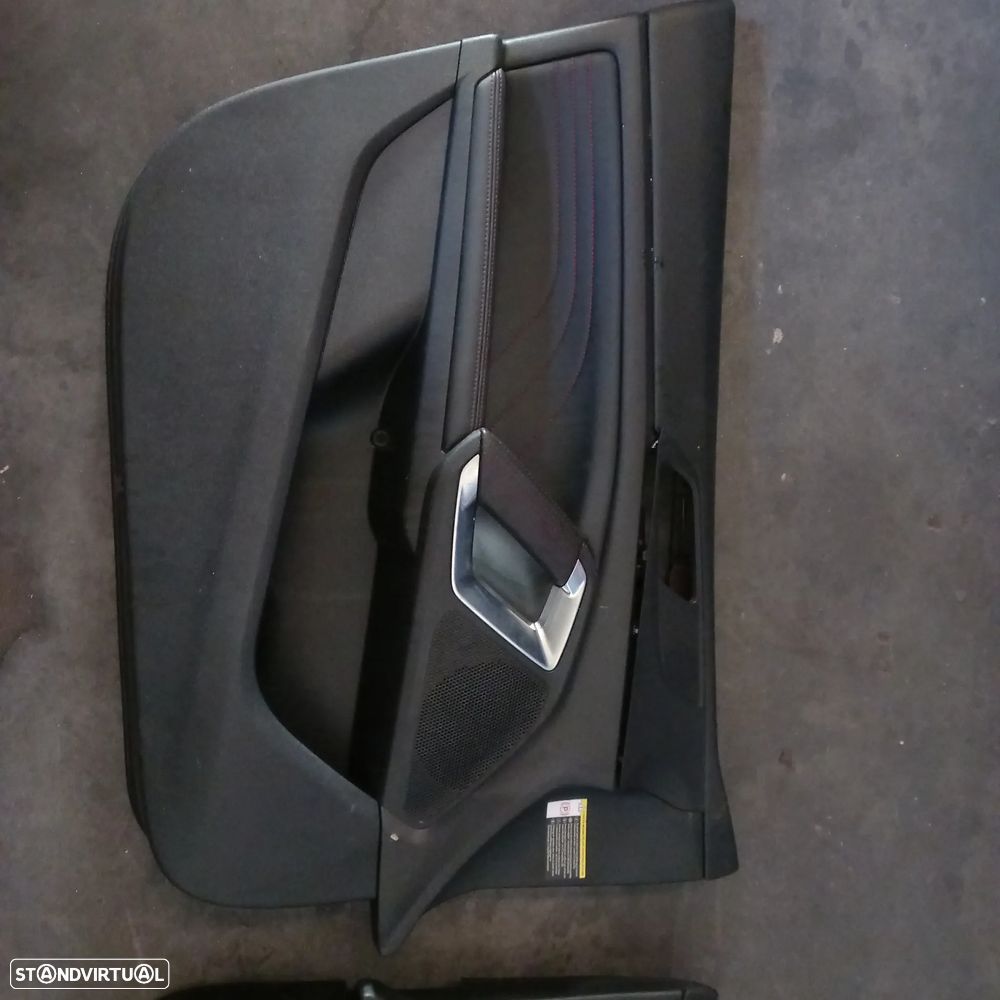 Conjunto bancos e forras Peugeot 308 GT Line carrinha7 - 5