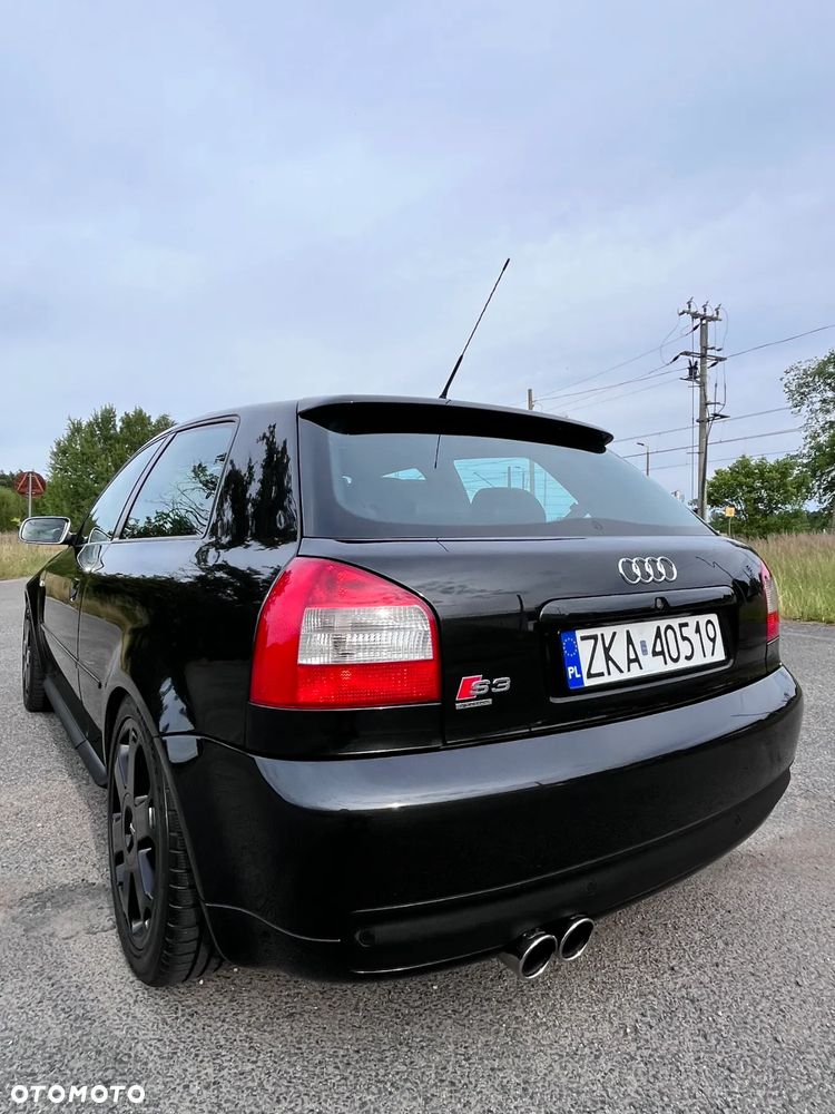 Audi S3 ver-1-8t-quattro - 8